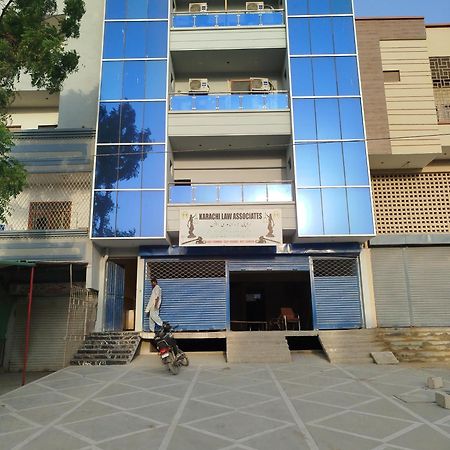 Hotel Crown Plaza, Near Karachi Airport, Darul Sehat Hospital, Dow, Agha Khan And Liaqat Hospital المظهر الخارجي الصورة